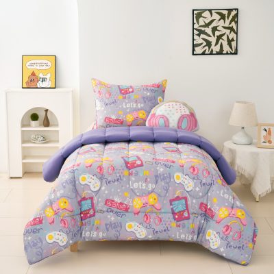 Lavender Gamer Vibe: Pink & Purple Game-Themed Youth Bedding Set